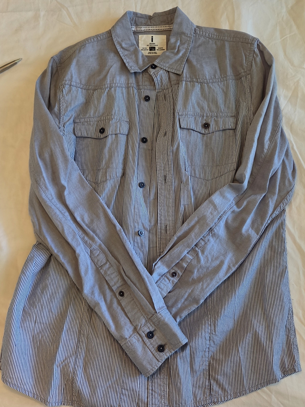 i jeans by Buffalo Men’s Blue stripe shirt Small